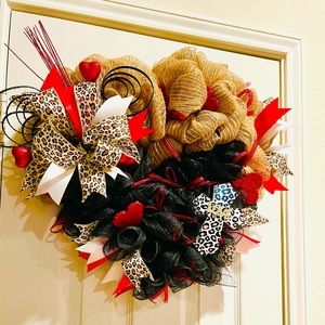 Valentines Day Wreath Heart shaped